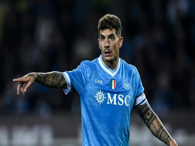 从天堂到地狱,索博在2-1领先后疯狂庆祝,被绝杀后伤心落泪